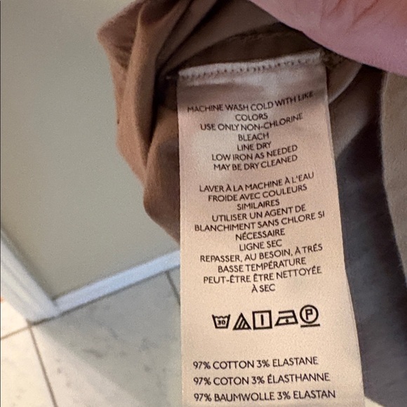 Pilcro / anthropology Classic Tan dress 1x in like new condition - Picture 8 of 9